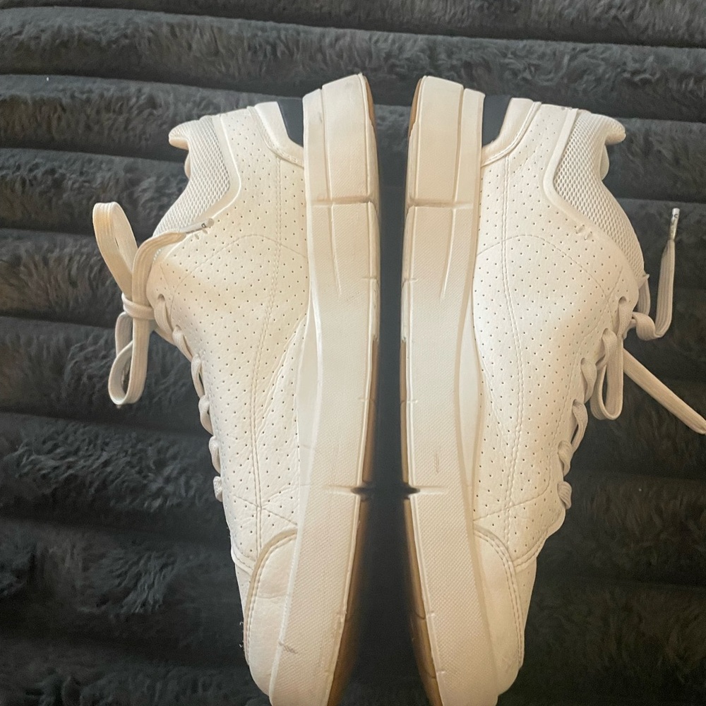 On Cloud Mens 10 - image 8